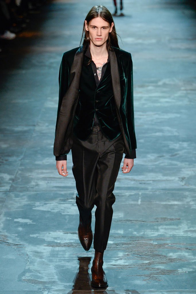 Berluti（伯尔鲁帝）2025巴黎时装周秋冬男装秀