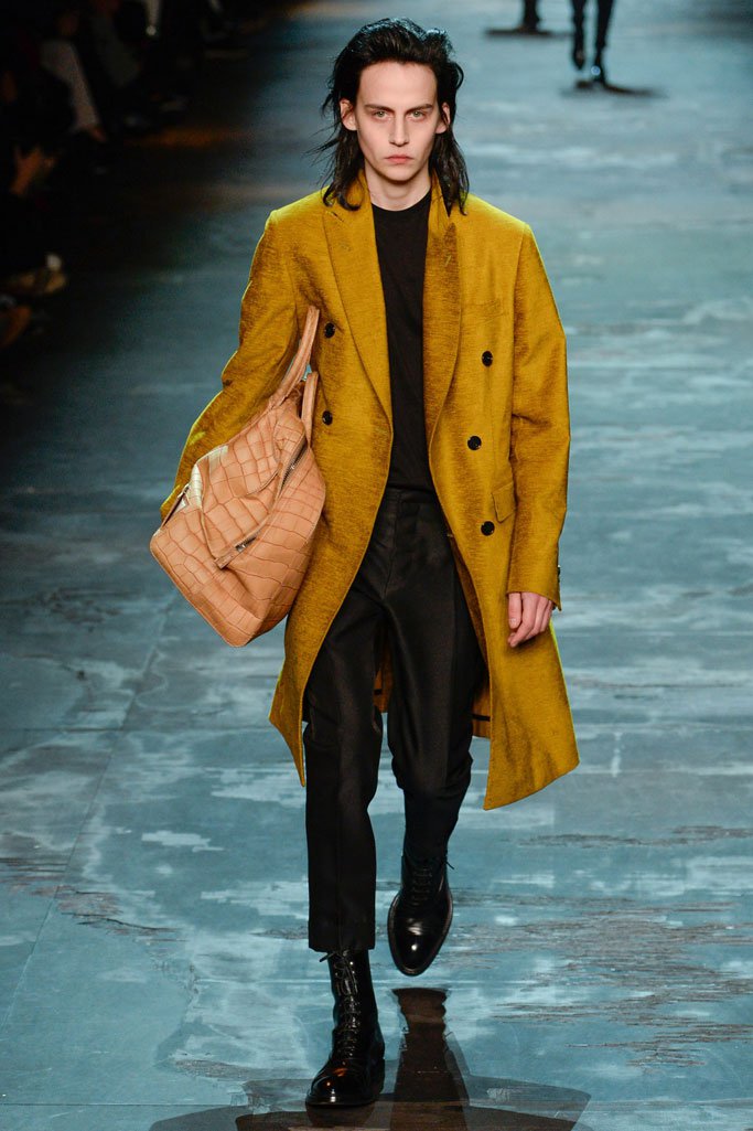 Berluti（伯尔鲁帝）2025巴黎时装周秋冬男装秀