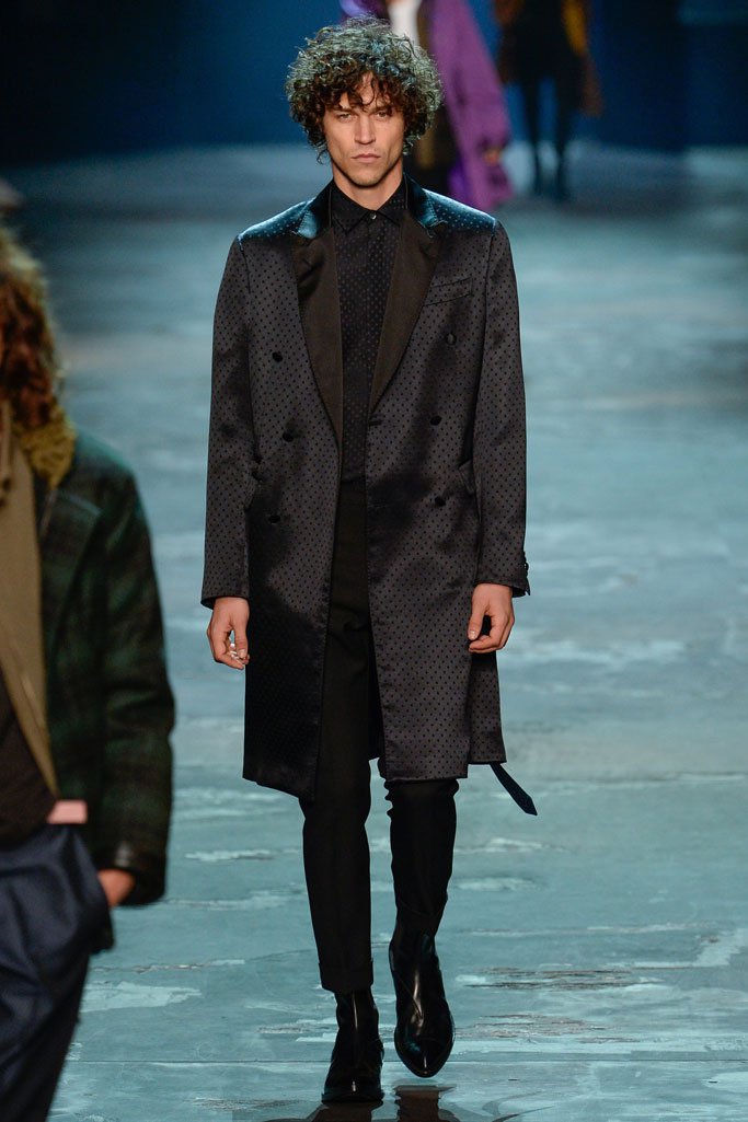 Berluti（伯尔鲁帝）2025巴黎时装周秋冬男装秀