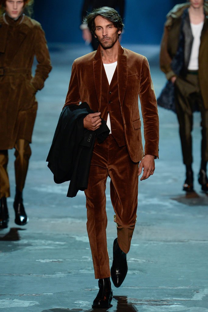 Berluti（伯尔鲁帝）2025巴黎时装周秋冬男装秀