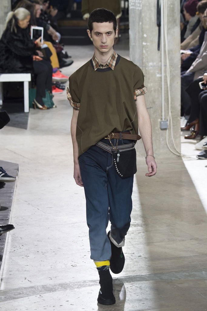 Lanvin（浪凡）2025巴黎时装周秋冬男装秀