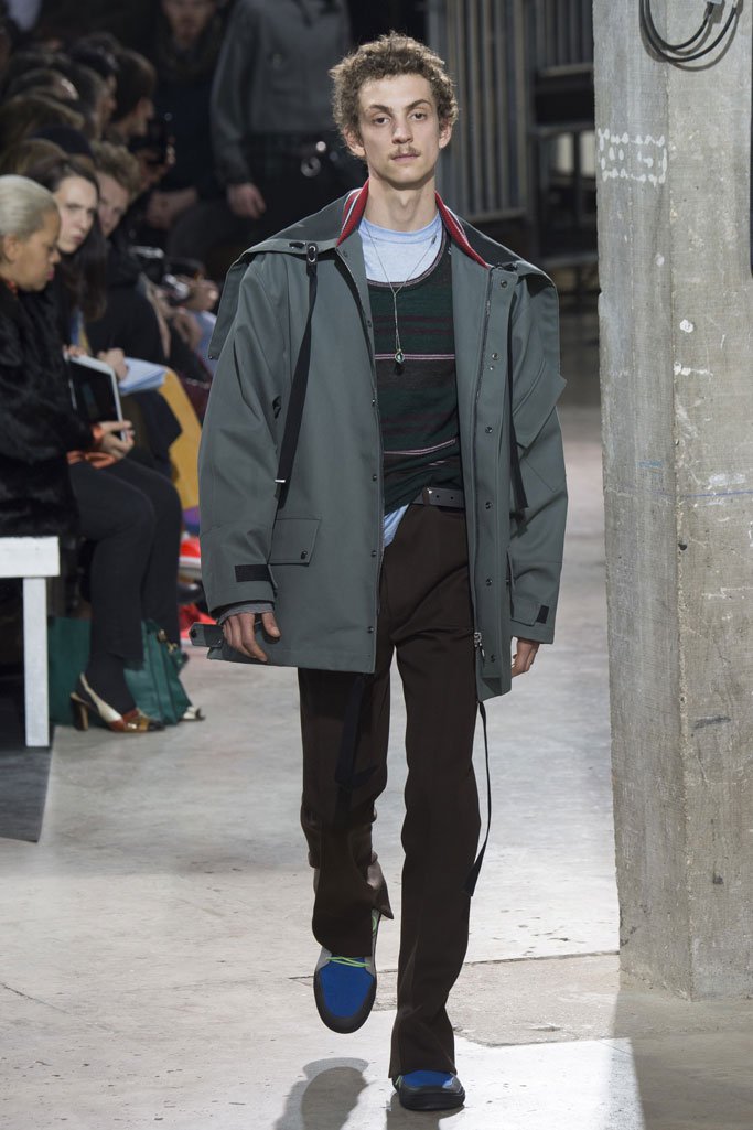 Lanvin（浪凡）2025巴黎时装周秋冬男装秀