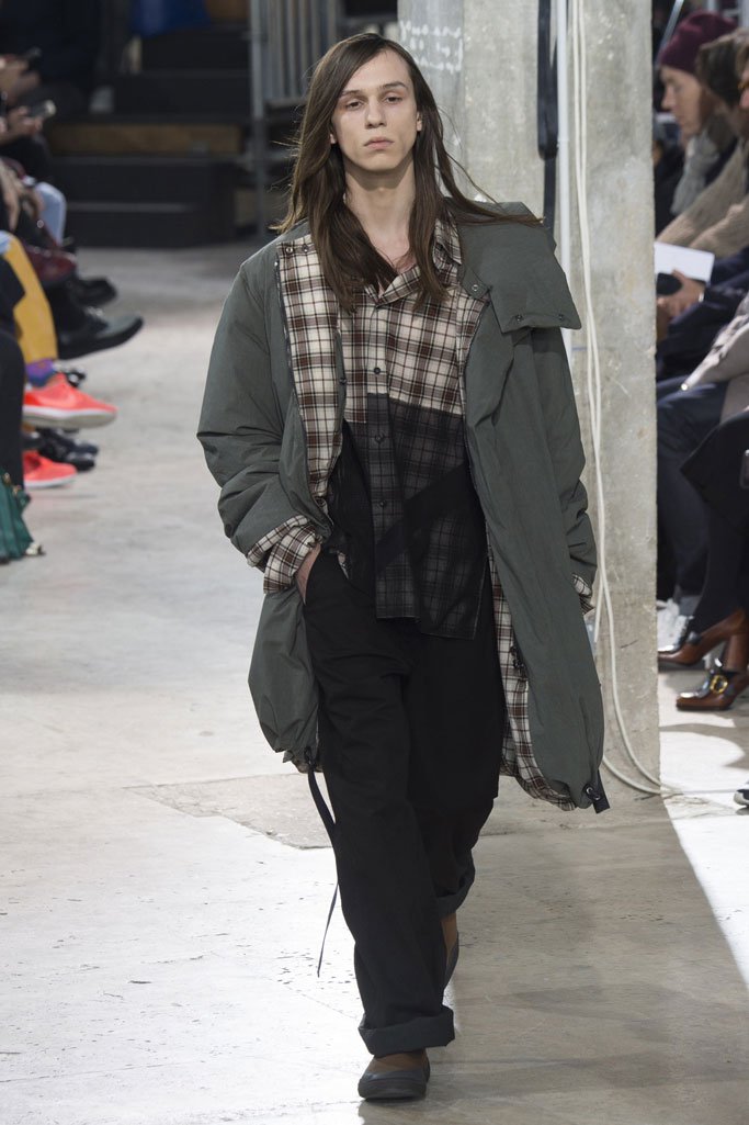 Lanvin（浪凡）2025巴黎时装周秋冬男装秀