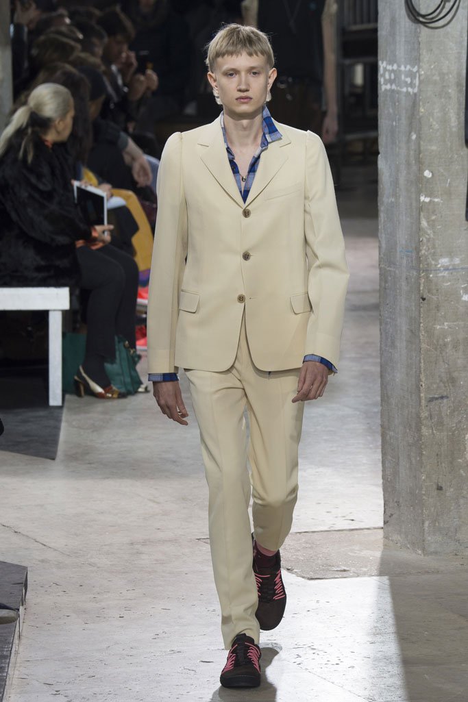 Lanvin（浪凡）2025巴黎时装周秋冬男装秀