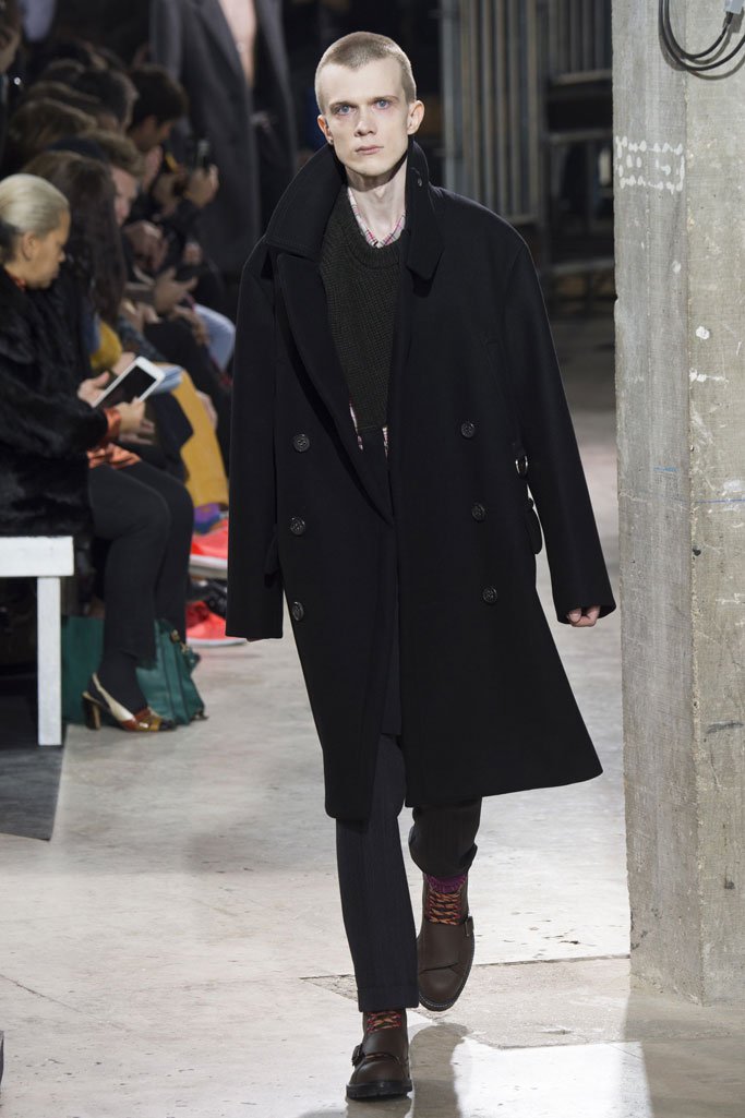 Lanvin（浪凡）2025巴黎时装周秋冬男装秀