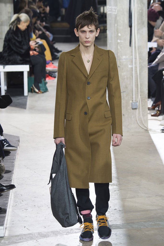 Lanvin（浪凡）2025巴黎时装周秋冬男装秀
