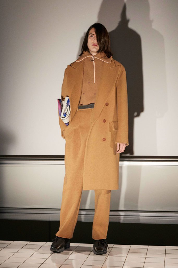 Acne Studios（艾克妮）2025巴黎时装周秋冬男装秀