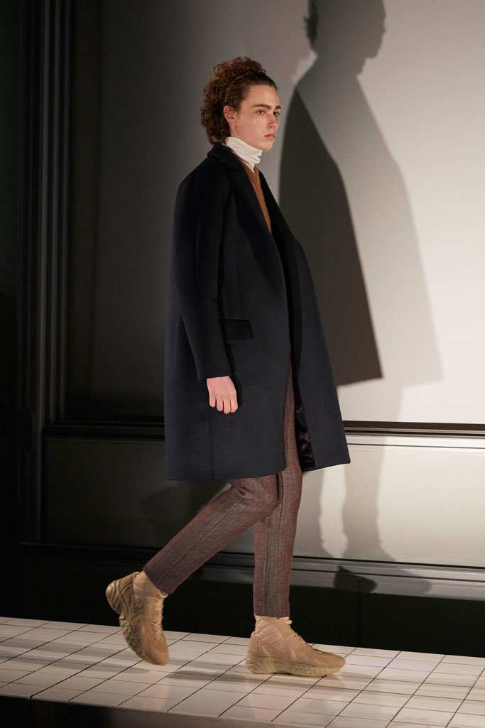 Acne Studios（艾克妮）2025巴黎时装周秋冬男装秀