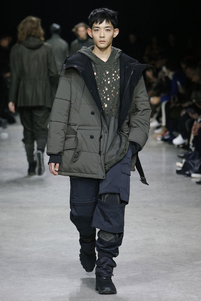 Y-3 2025巴黎时装周秋冬男装秀