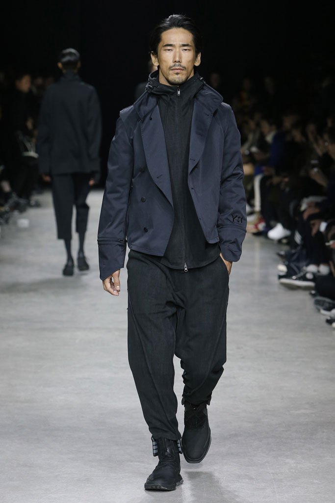 Y-3 2025巴黎时装周秋冬男装秀