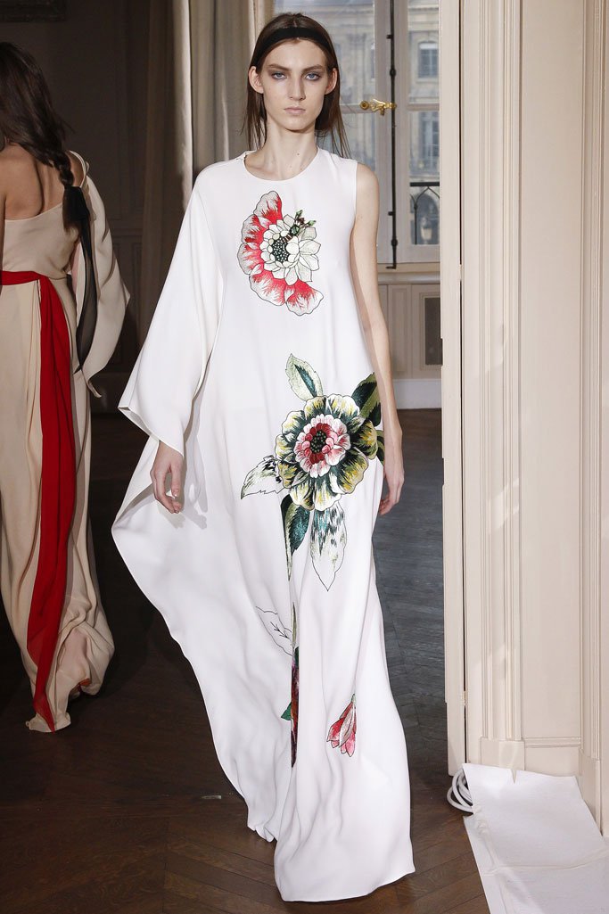 Schiaparelli（夏帕瑞丽）2025春夏巴黎时装周时装秀