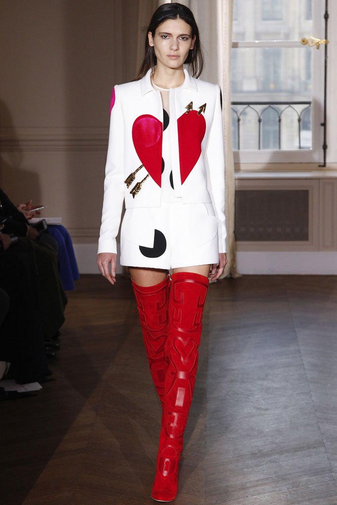 Schiaparelli（夏帕瑞丽）2025春夏巴黎时装周时装秀