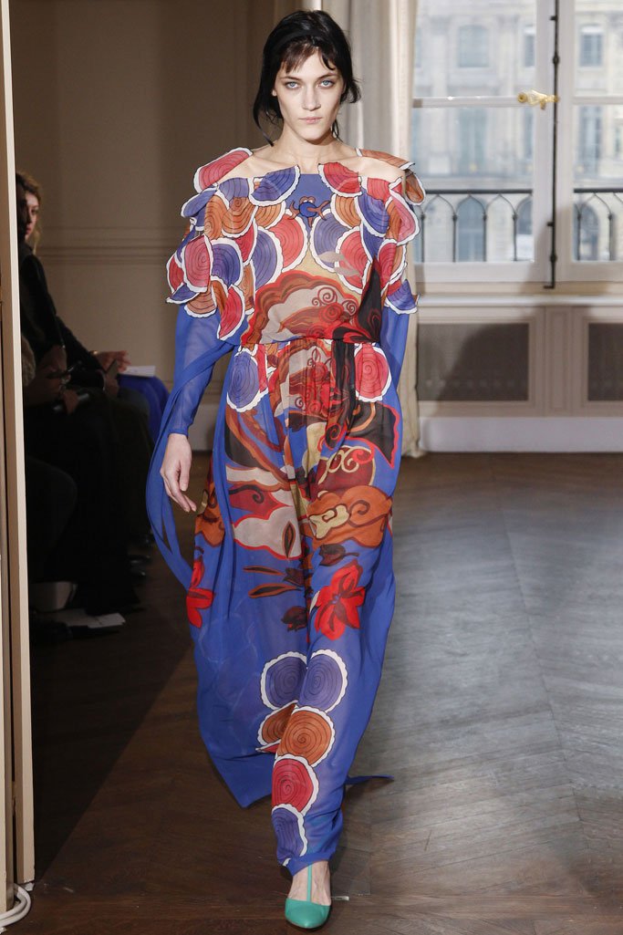 Schiaparelli（夏帕瑞丽）2025春夏巴黎时装周时装秀