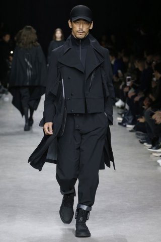 Y-3 2025巴黎时装周秋冬男装秀
