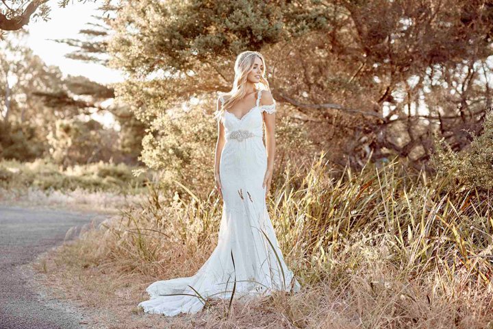 Anna Campbell 2025婚纱系列摄影广告大片