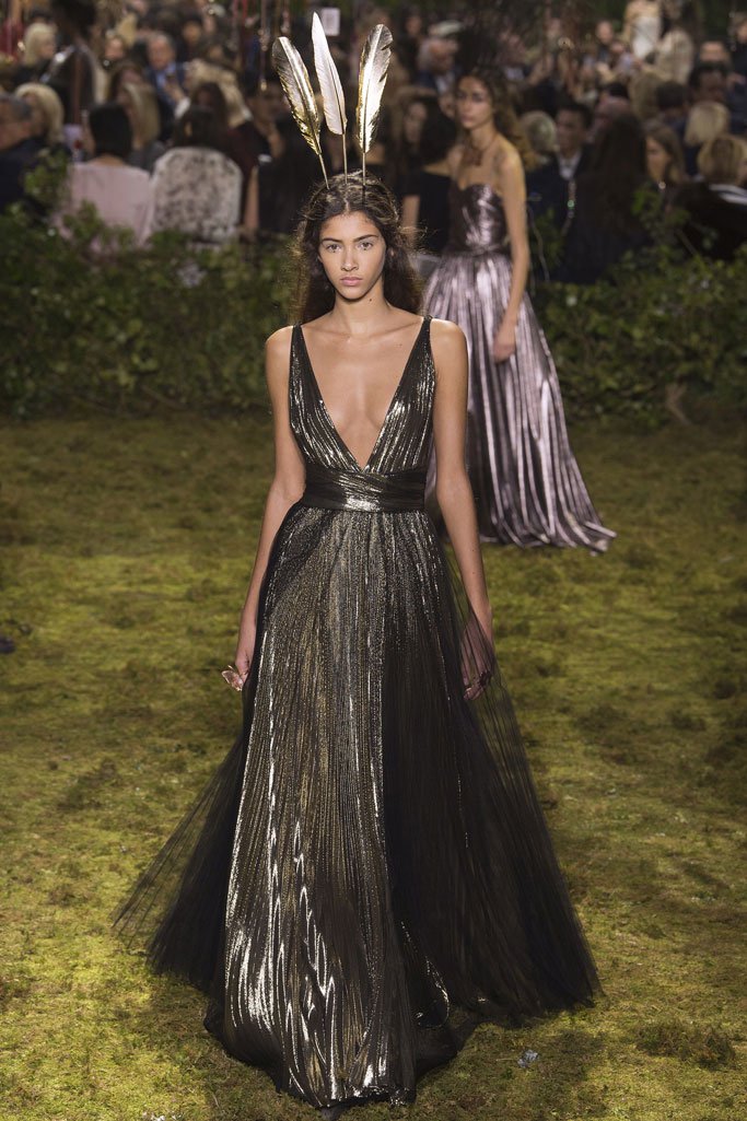 Christian Dior 2025春夏巴黎时装周时装秀