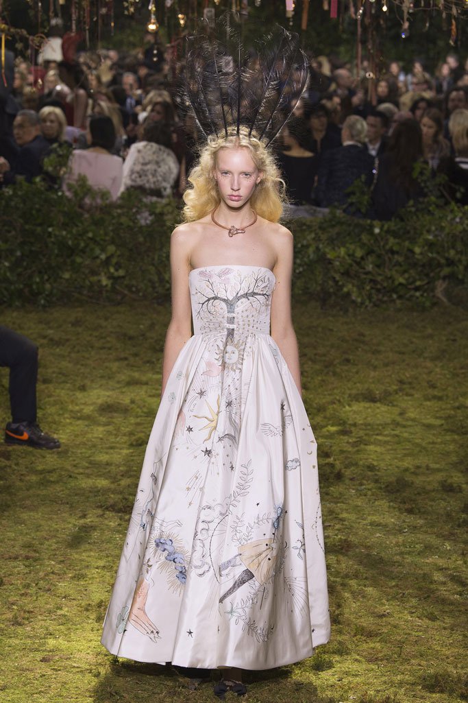 Christian Dior 2025春夏巴黎时装周时装秀