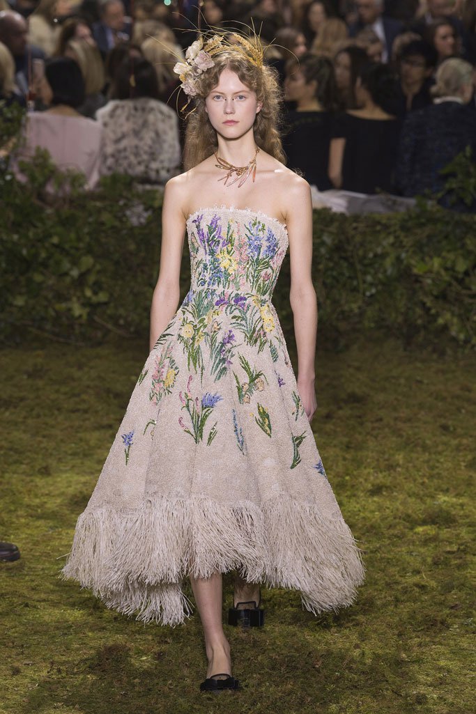 Christian Dior 2025春夏巴黎时装周时装秀