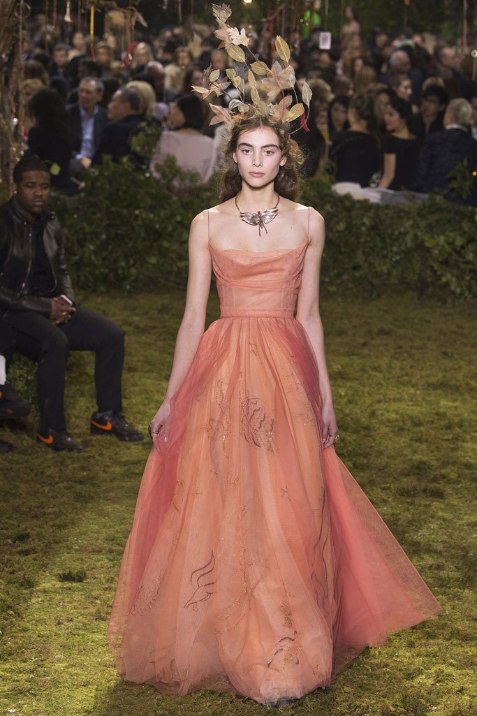 Christian Dior 2025春夏巴黎时装周时装秀