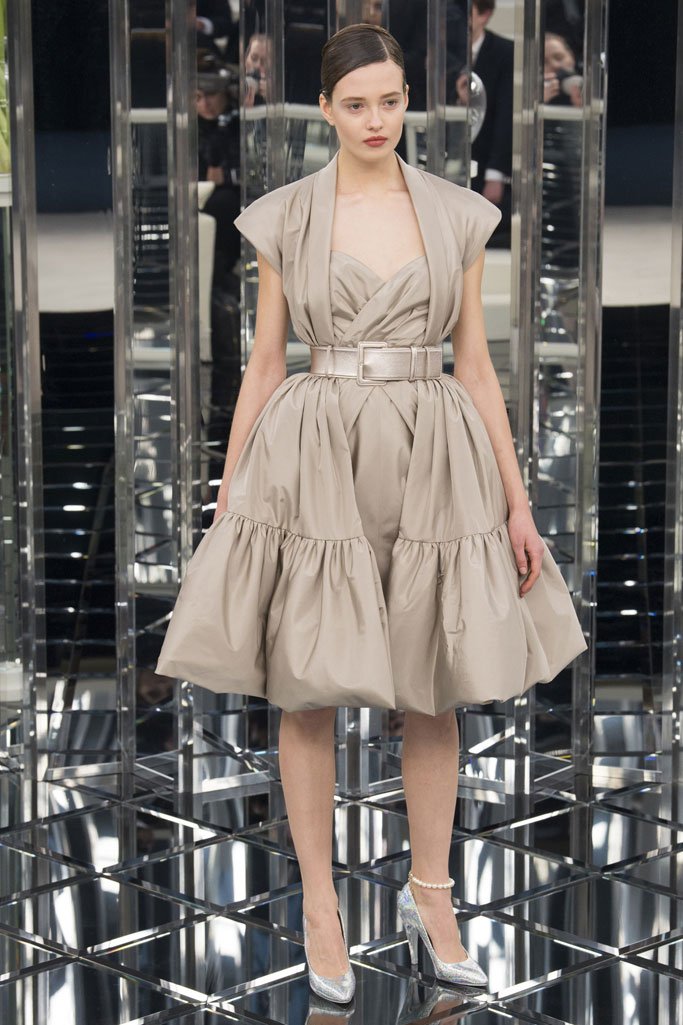 Chanel（香奈儿）2025春夏巴黎时装周高级定制时装秀