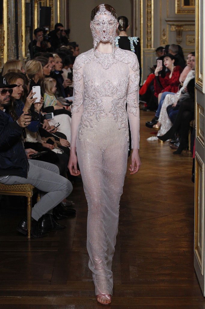 Francesco Scognamiglio 2025巴黎时装周春夏时装秀