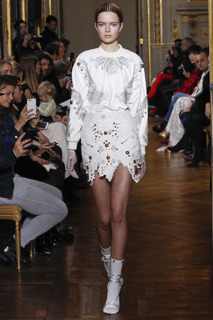 Francesco Scognamiglio 2025巴黎时装周春夏时装秀