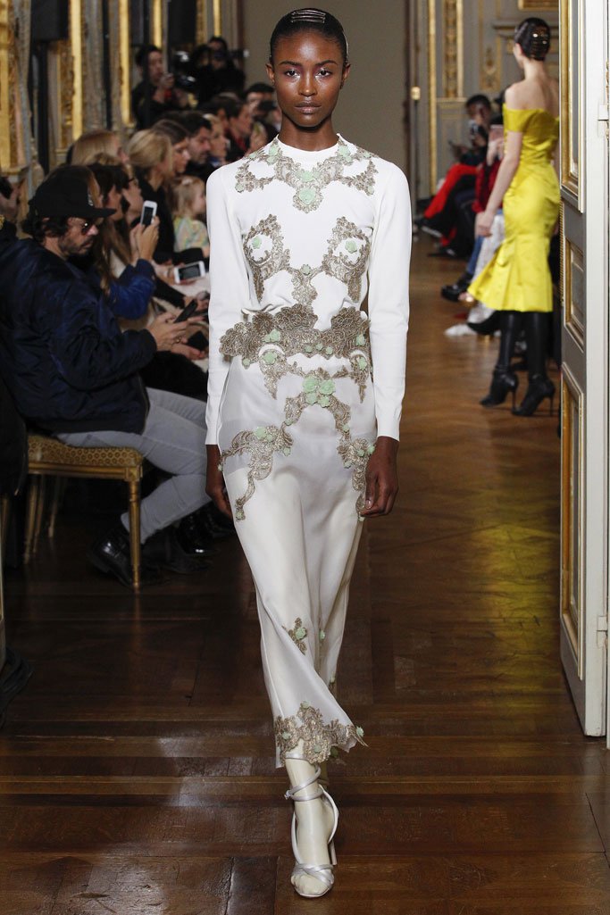 Francesco Scognamiglio 2025巴黎时装周春夏时装秀