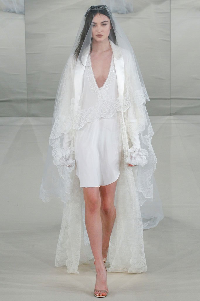 Alexis Mabille 2025巴黎时装周春夏时装秀