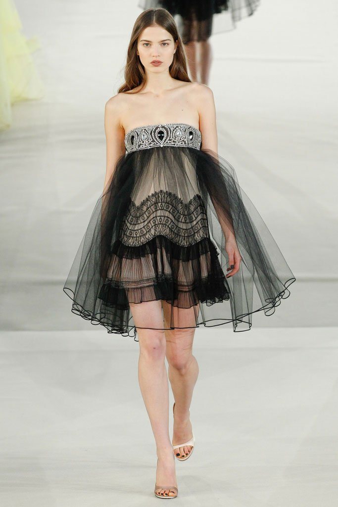 Alexis Mabille 2025巴黎时装周春夏时装秀