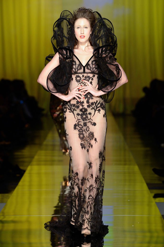 Jean Paul Gaultier（高缇耶）2025春夏巴黎时装周时装秀