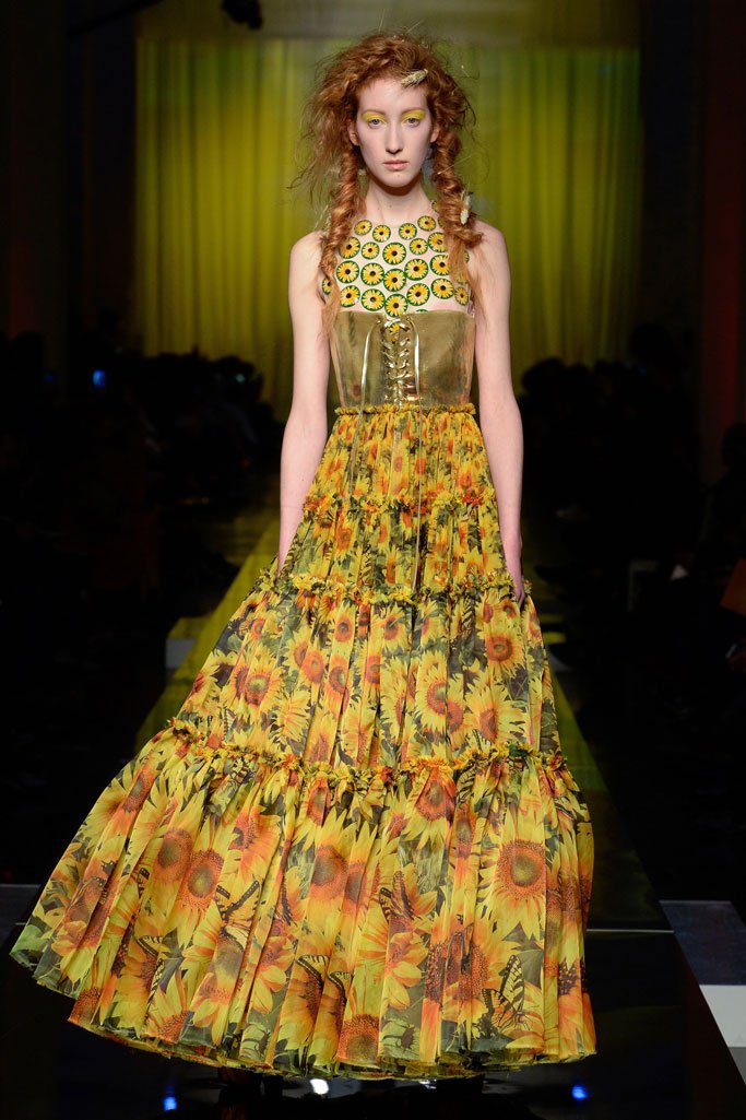 Jean Paul Gaultier（高缇耶）2025春夏巴黎时装周时装秀