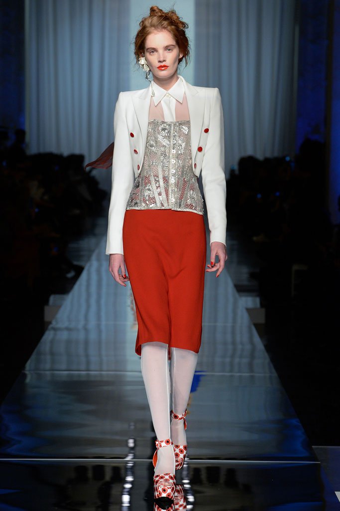 Jean Paul Gaultier（高缇耶）2025春夏巴黎时装周时装秀