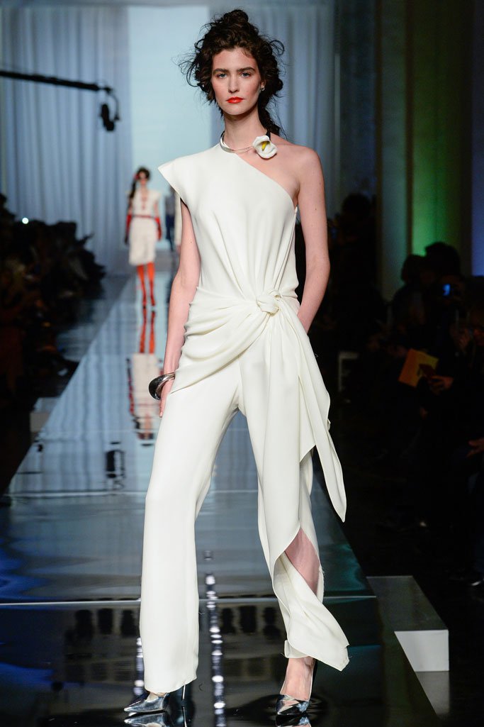 Jean Paul Gaultier（高缇耶）2025春夏巴黎时装周时装秀