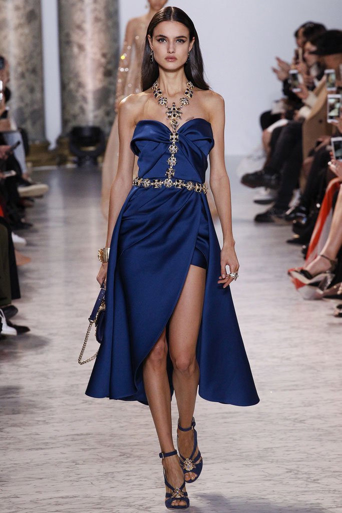 Elie Saab（艾利·萨博）2025巴黎时装周春夏时装秀