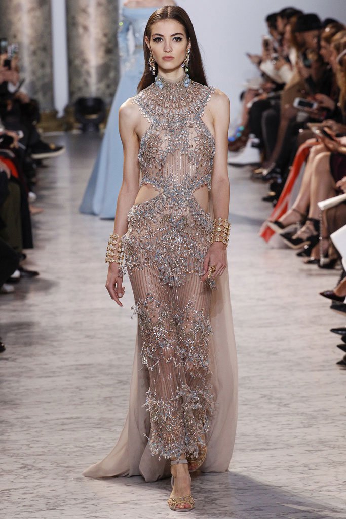 Elie Saab（艾利·萨博）2025巴黎时装周春夏时装秀