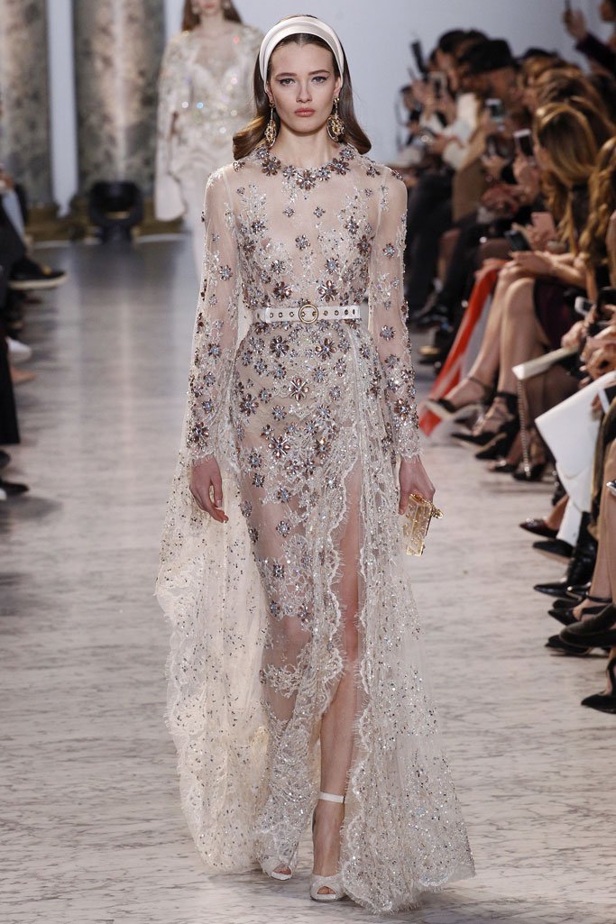 Elie Saab（艾利·萨博）2025巴黎时装周春夏时装秀