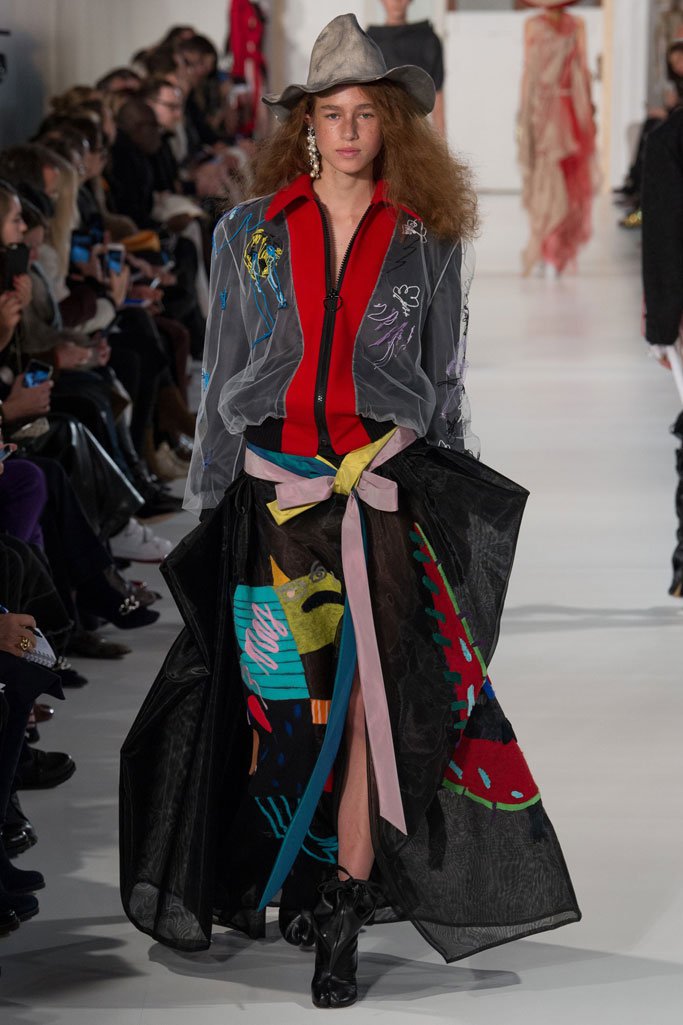 Maison Margiela 2025巴黎时装发布会春夏时装秀