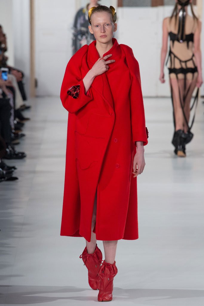 Maison Margiela 2025巴黎时装发布会春夏时装秀