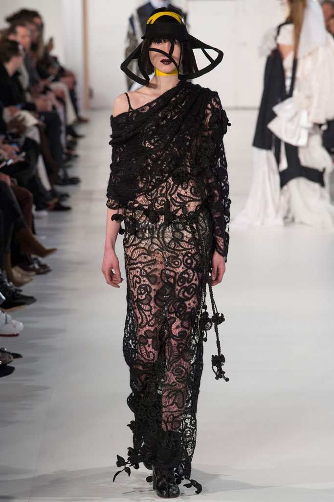 Maison Margiela 2025巴黎时装发布会春夏时装秀