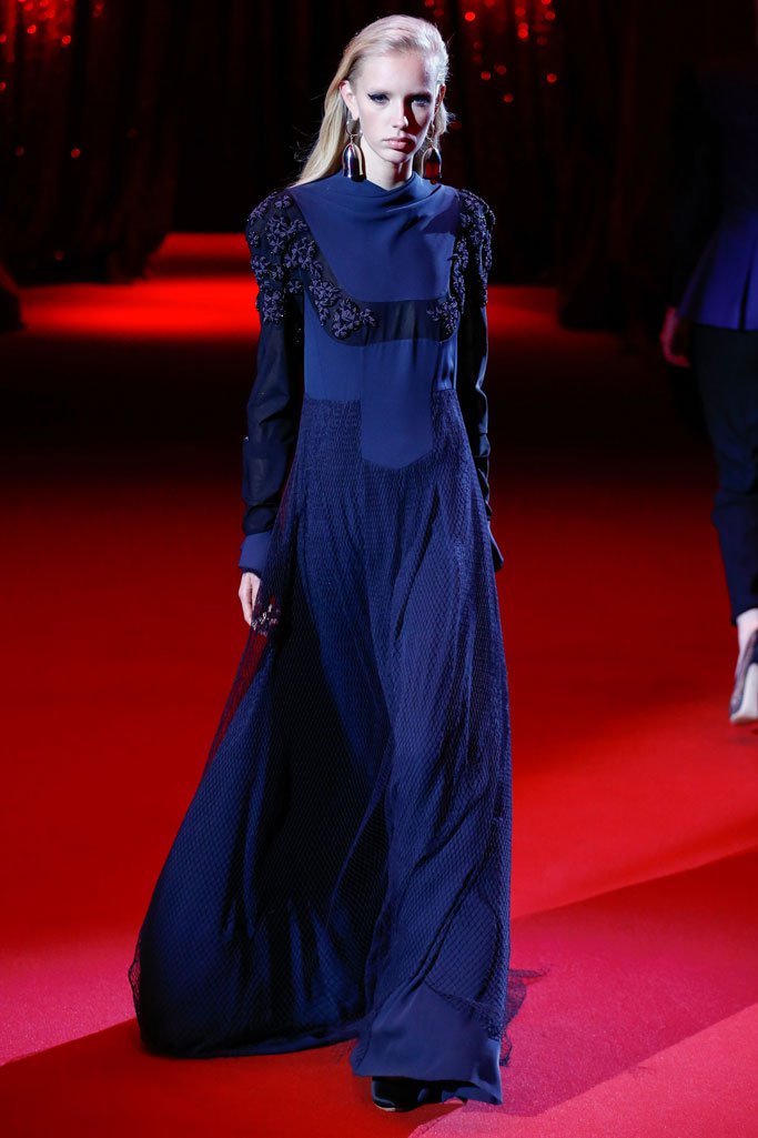 Ulyana Sergeenko 2025巴黎春夏高级定制时装秀