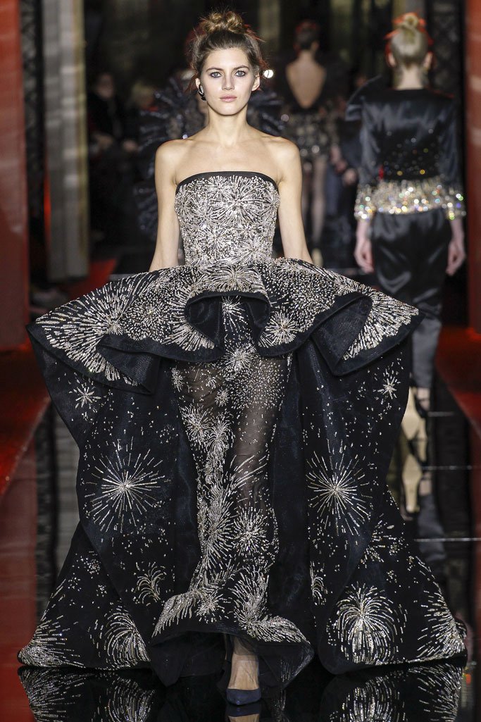 Zuhair Murad（祖海·慕拉）2025巴黎时装周春夏高级定制时装秀