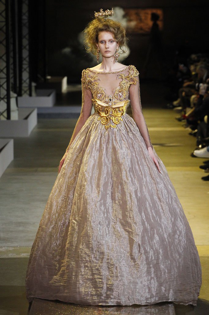 Guo Pei（郭培）2025巴黎时装周春夏高级定制时装秀