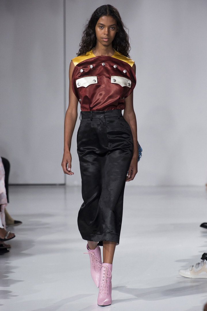 Calvin Klein 2025纽约时装周春夏时装秀