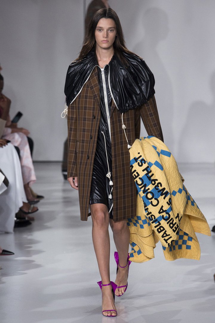 Calvin Klein 2025纽约时装周春夏时装秀