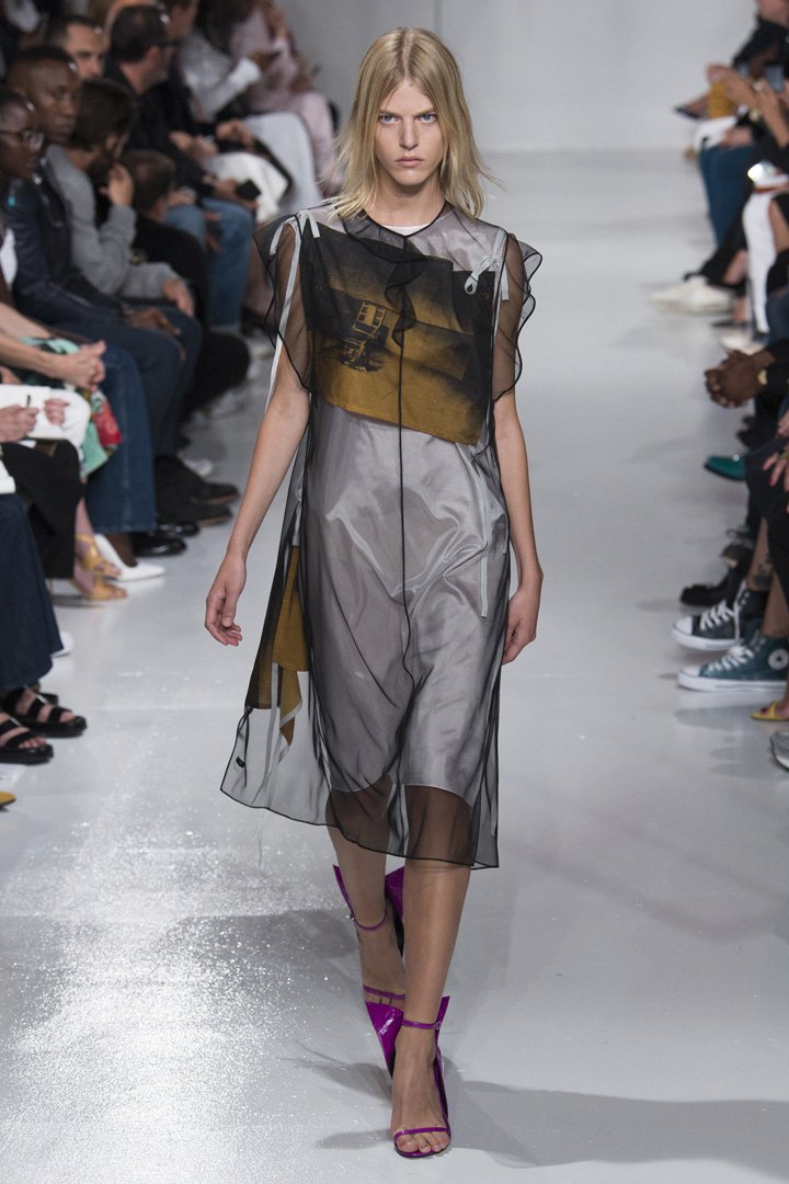 Calvin Klein 2025纽约时装周春夏时装秀