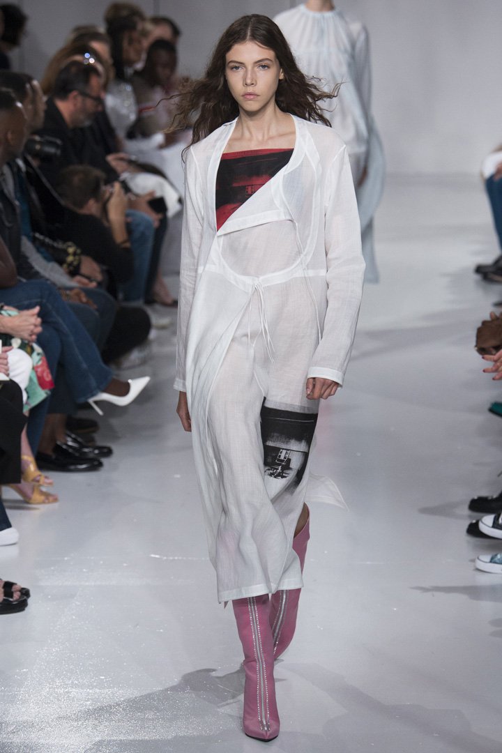 Calvin Klein 2025纽约时装周春夏时装秀