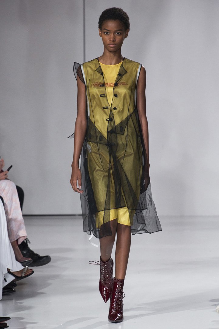 Calvin Klein 2025纽约时装周春夏时装秀