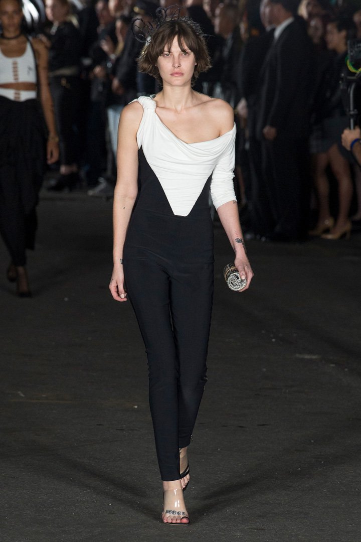 Alexander Wang（亚历山大·王）2025春夏纽约时装周时装秀