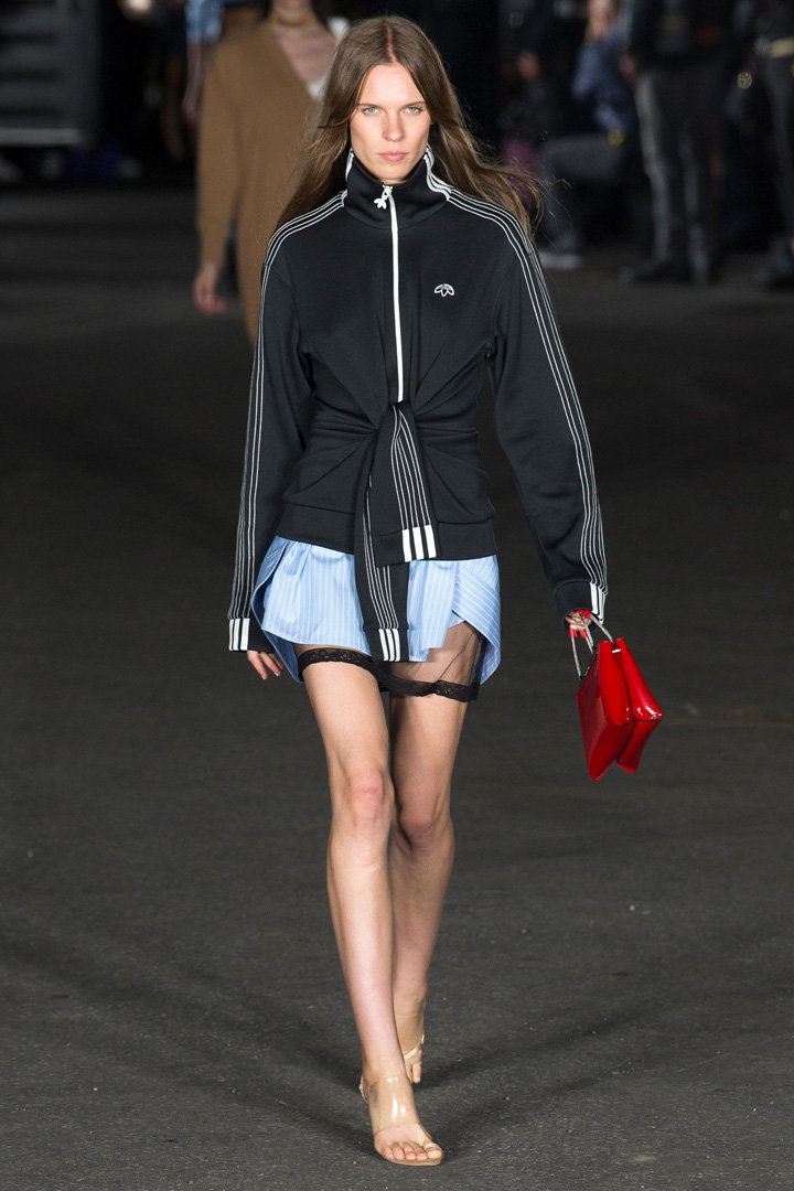 Alexander Wang（亚历山大·王）2025春夏纽约时装周时装秀