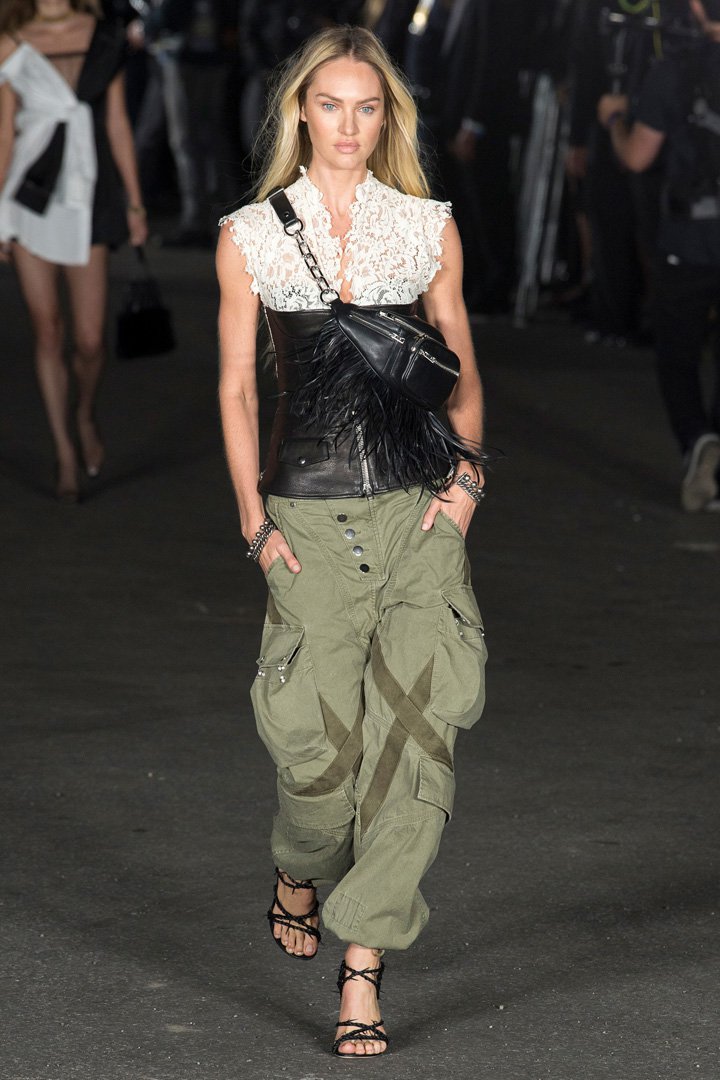 Alexander Wang（亚历山大·王）2025春夏纽约时装周时装秀